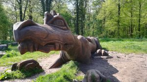 Fforest Fawr dragon sculpturev