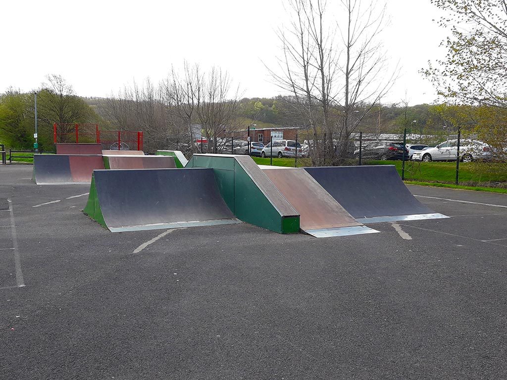 Treli park skate ramps